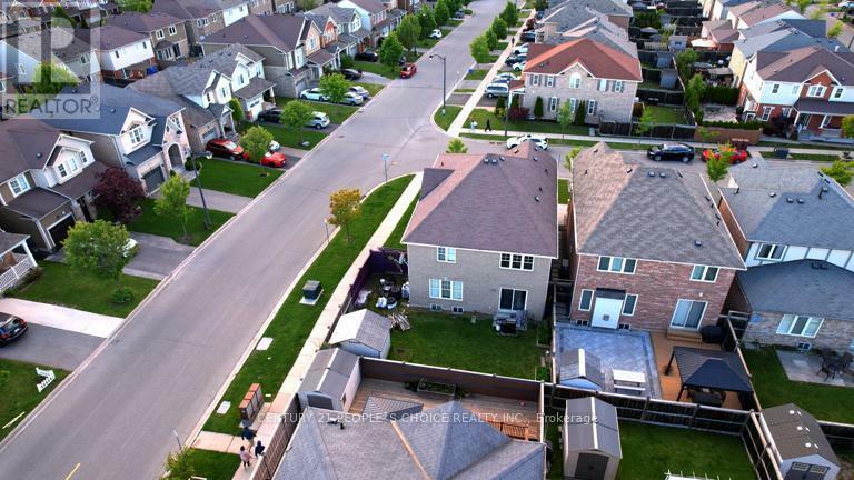 Property Photo: 454 Grenke Place ON L9T 7T6