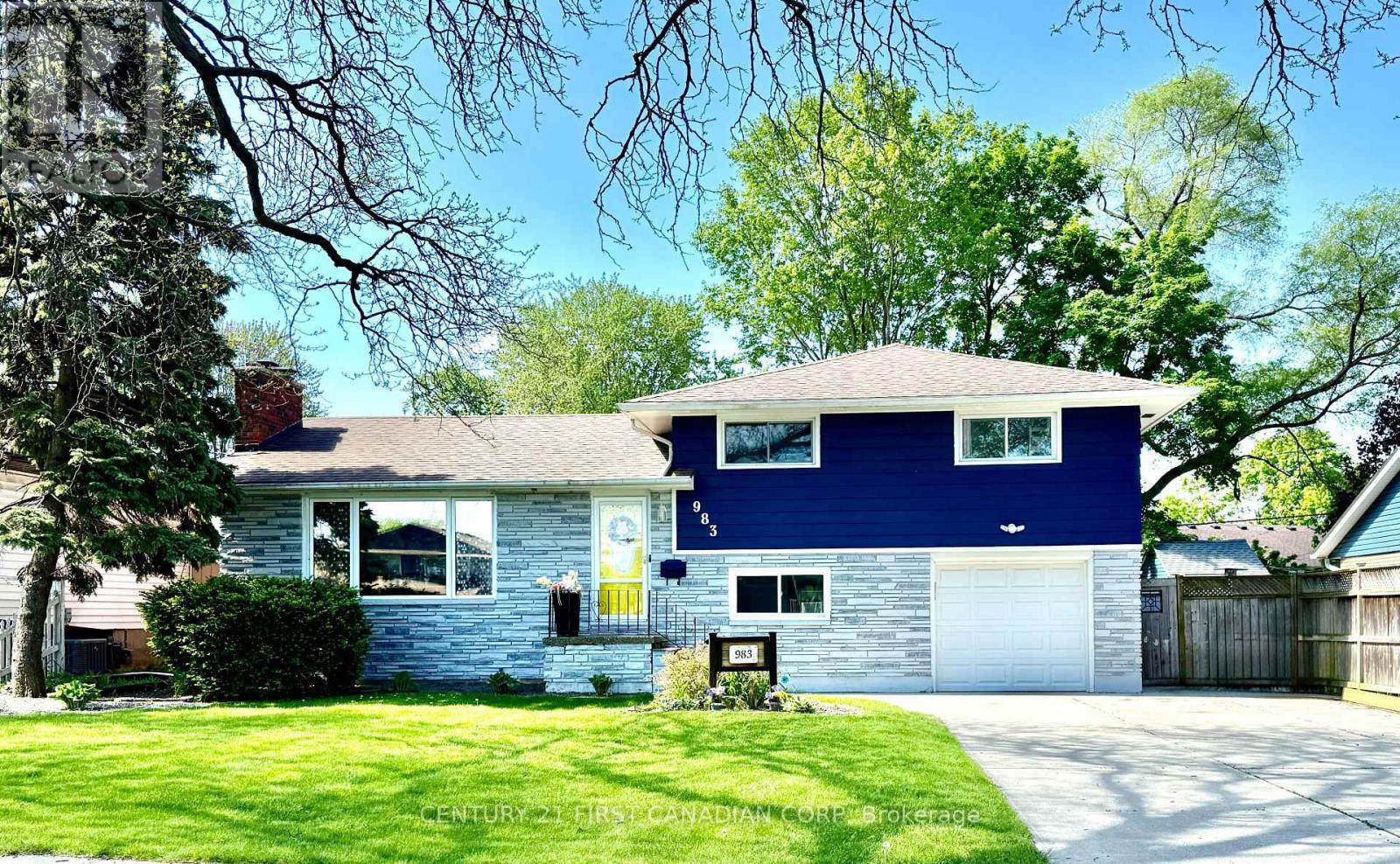 Property Photo: 983 Devine Street ON N7S 1A9