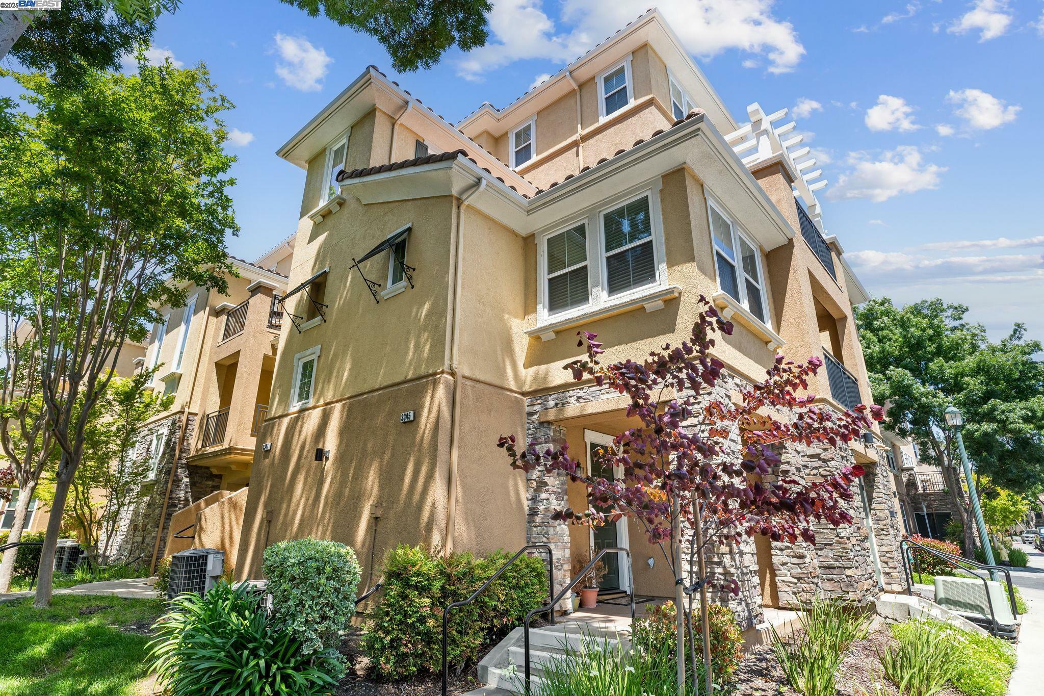 Property Photo: 3347 Monaghan St CA 94568