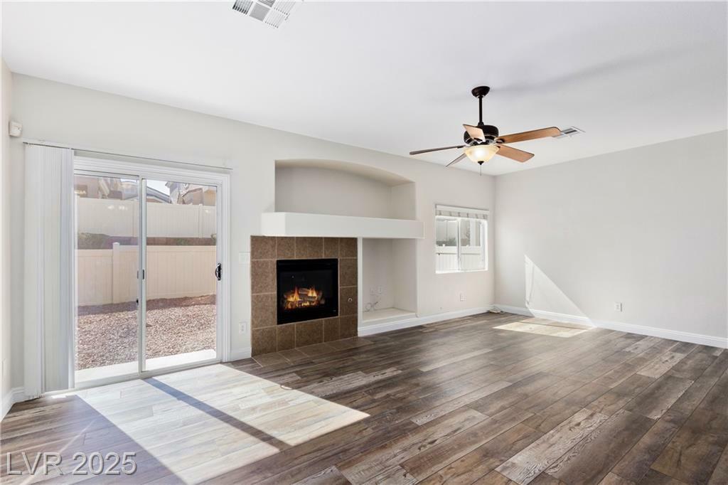 Property Photo:  1088 Slate Crossing Lane 3  NV 89002 