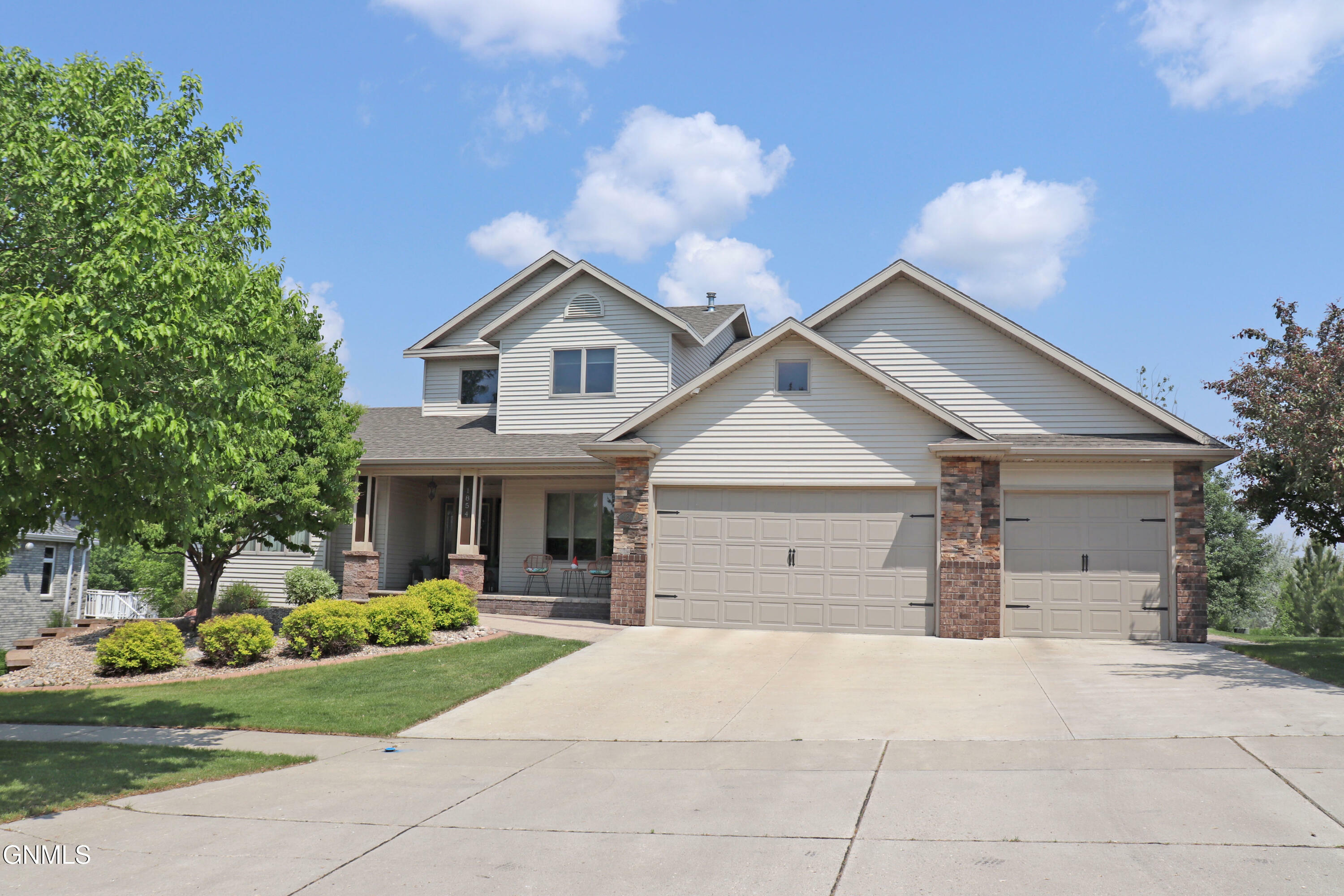 1854 Valley Drive  Bismarck ND 58503 photo