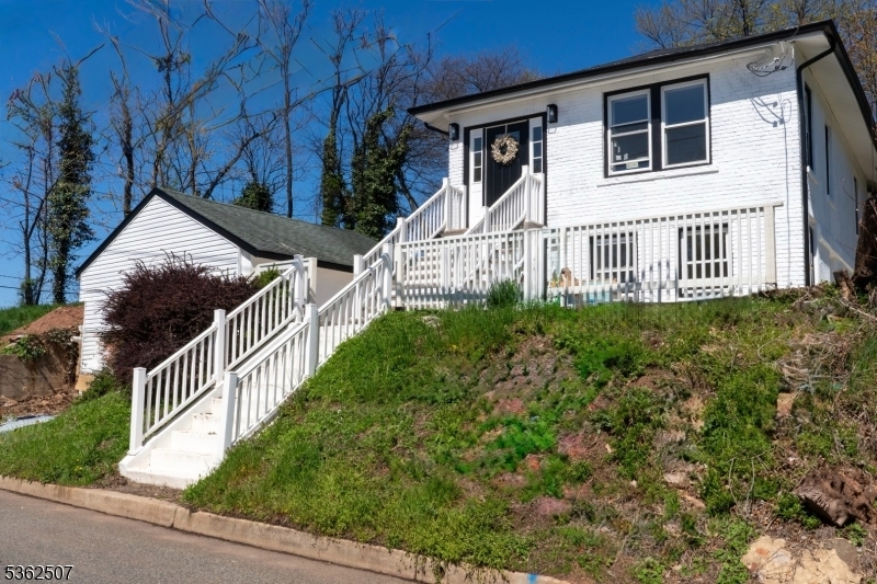 Property Photo: 100 Cutters Dock Rd NJ 07095