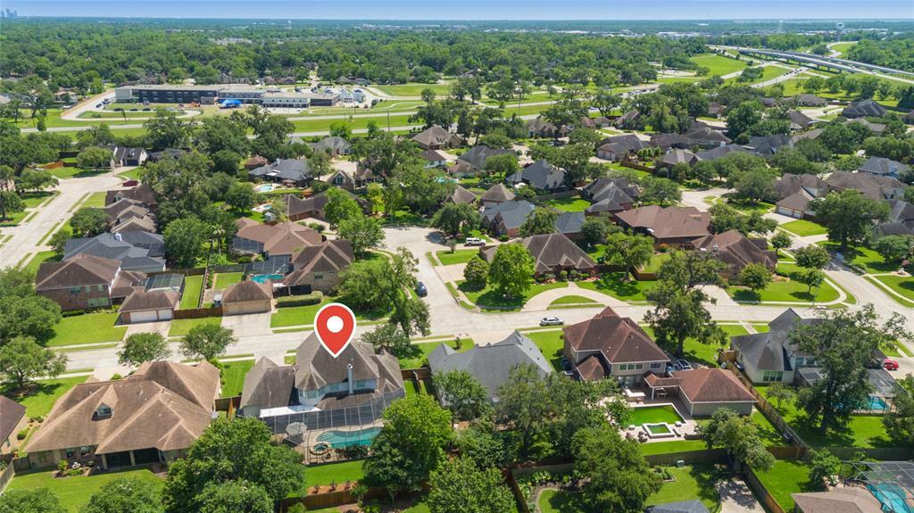 Property Photo: 208 Canyon Oak Drive TX 77566