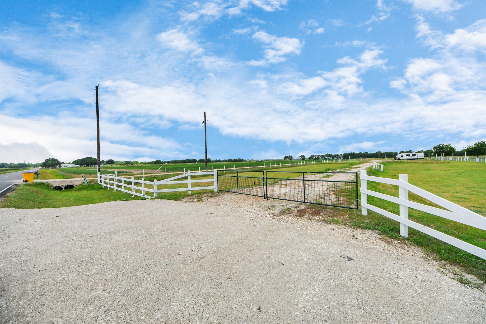 Property Photo: 801 Williams Road TX 77435