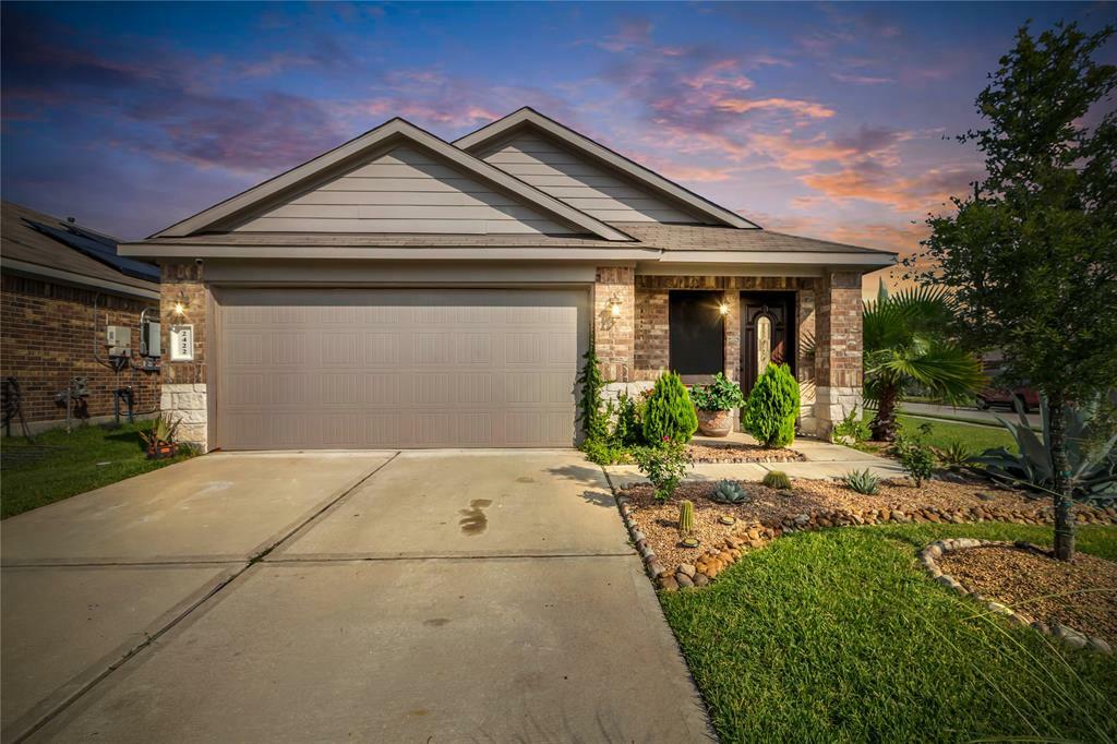 Property Photo: 2422 Sheephorn Summit Trail TX 77373