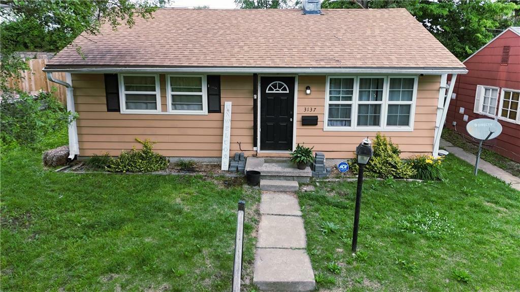 Property Photo:  3137 Hawthorne Drive  MO 64501 