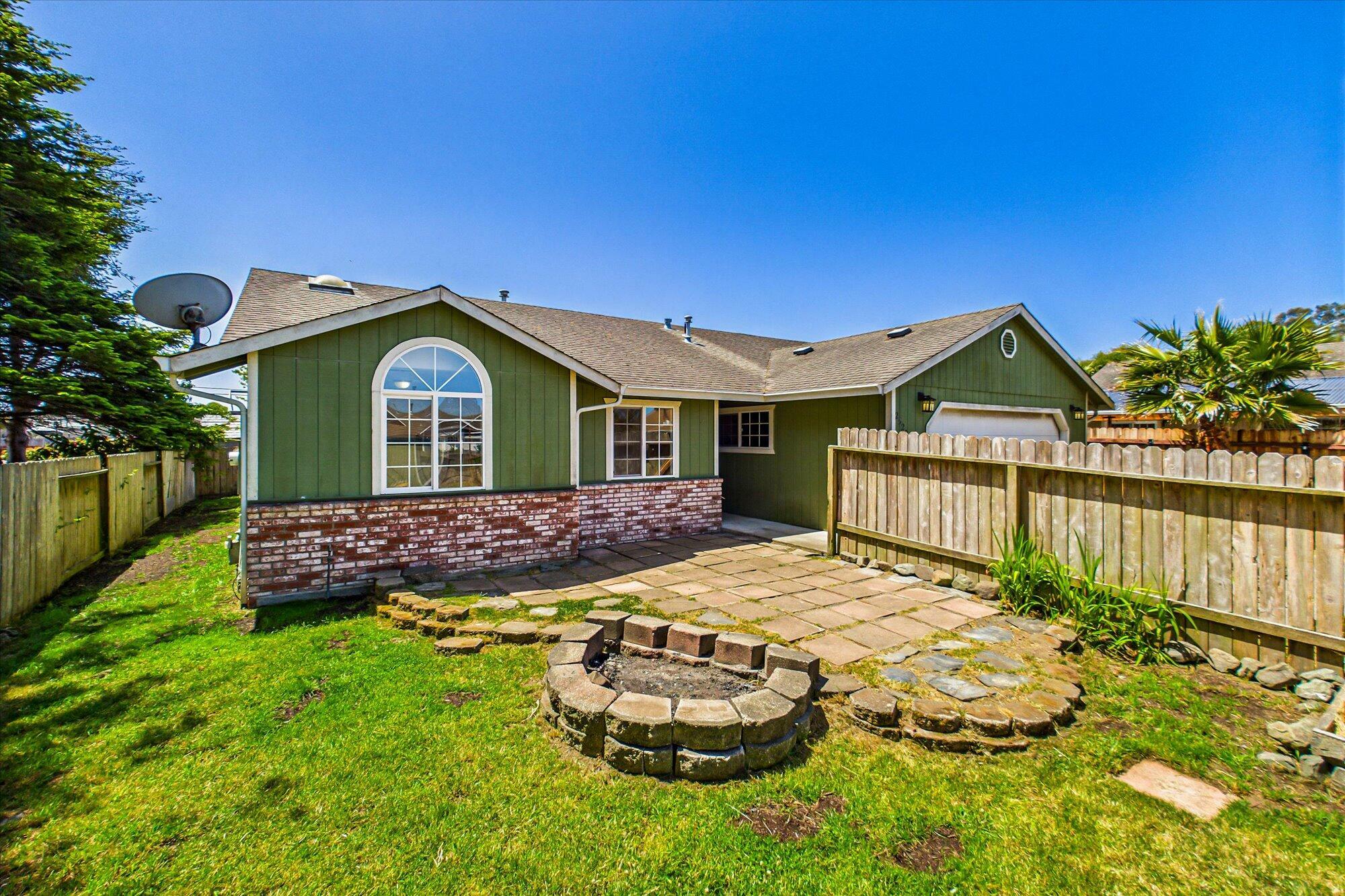 Property Photo: 2527 Rita Avenue CA 95519