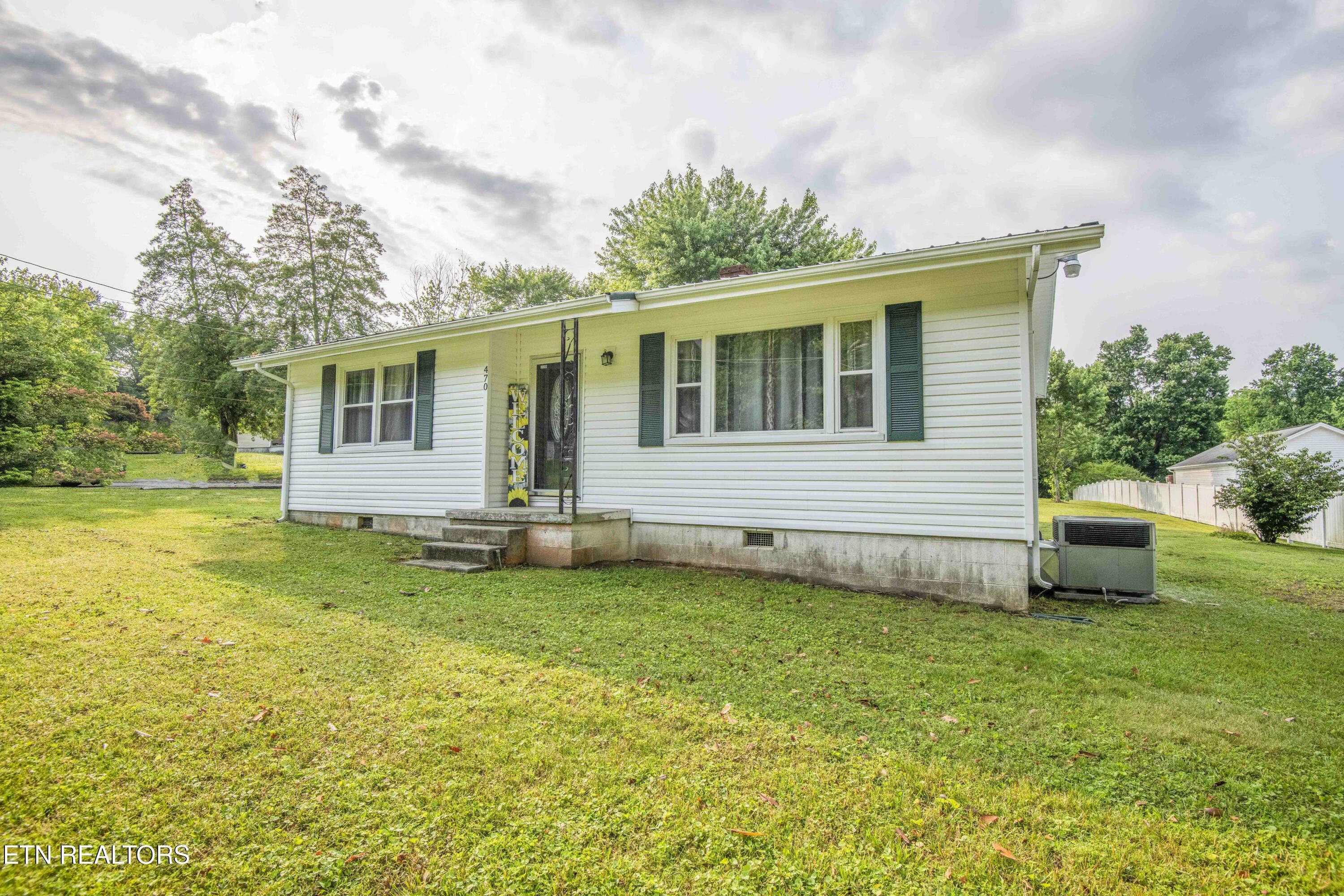 Property Photo:  470 Old Hen Valley Rd  TN 37840 