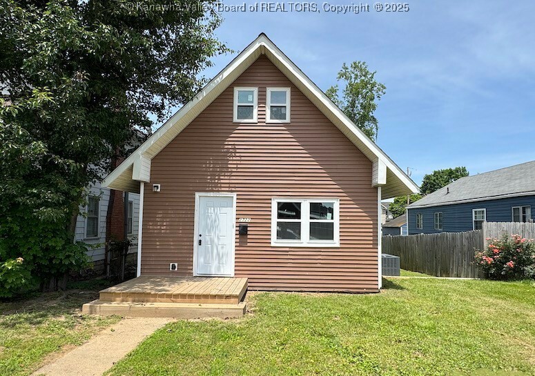 2722 Latulle Avenue  Huntington WV 25702 photo