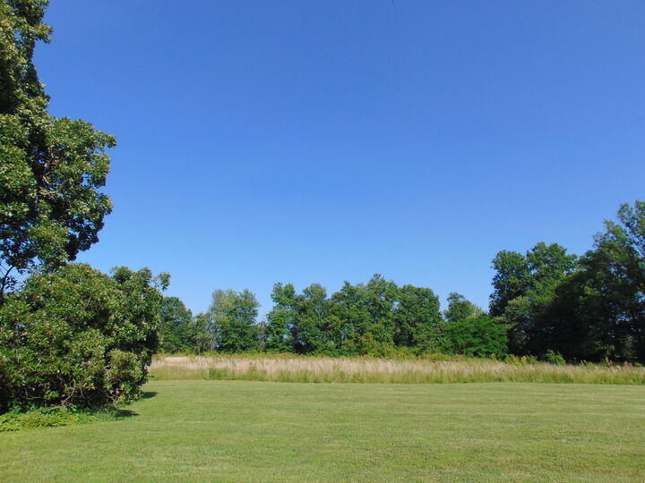 Property Photo:  106 West Meigs Lane  KY 40440 