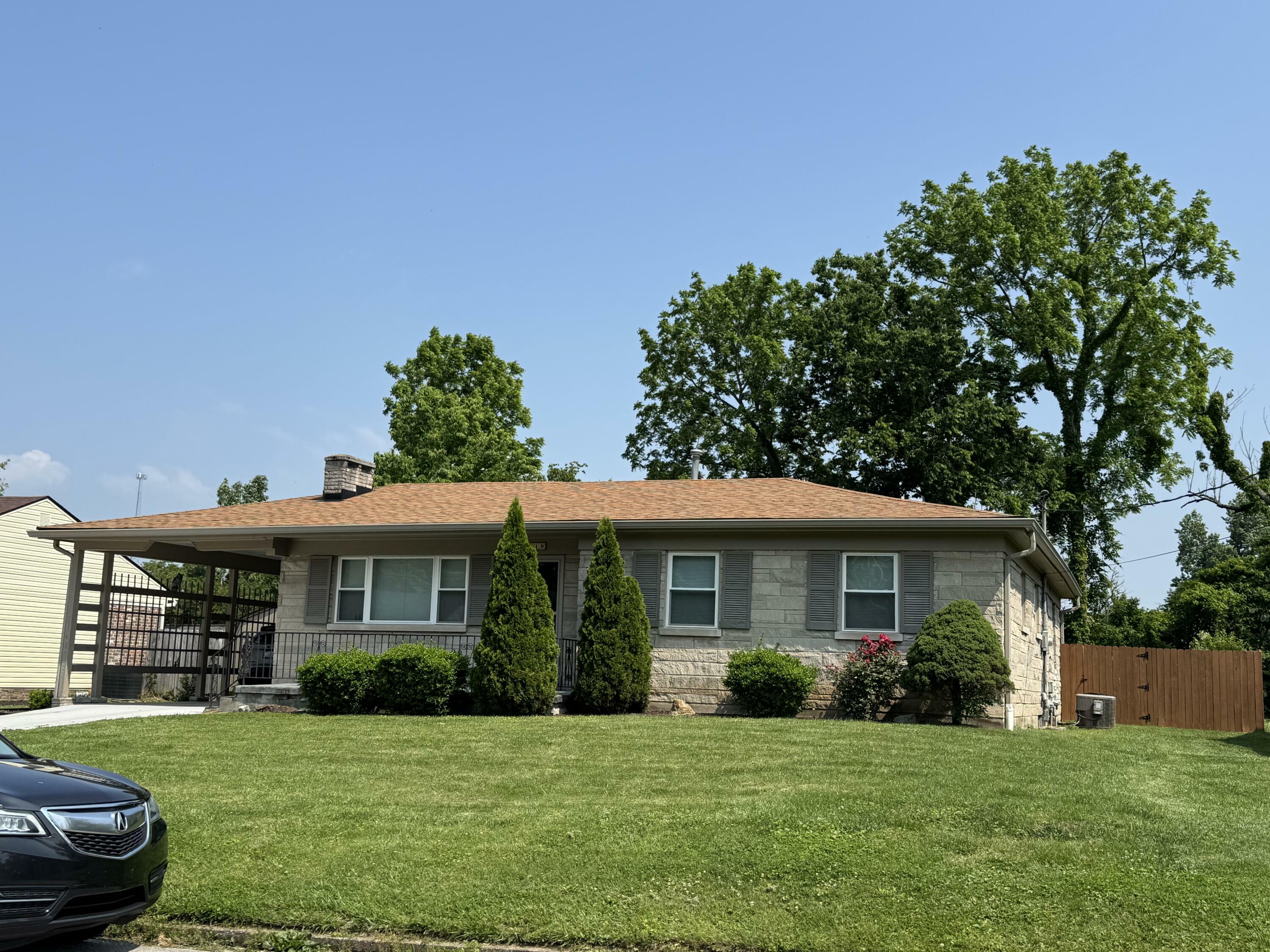 Property Photo:  110 Windsor Drive  KY 40475 