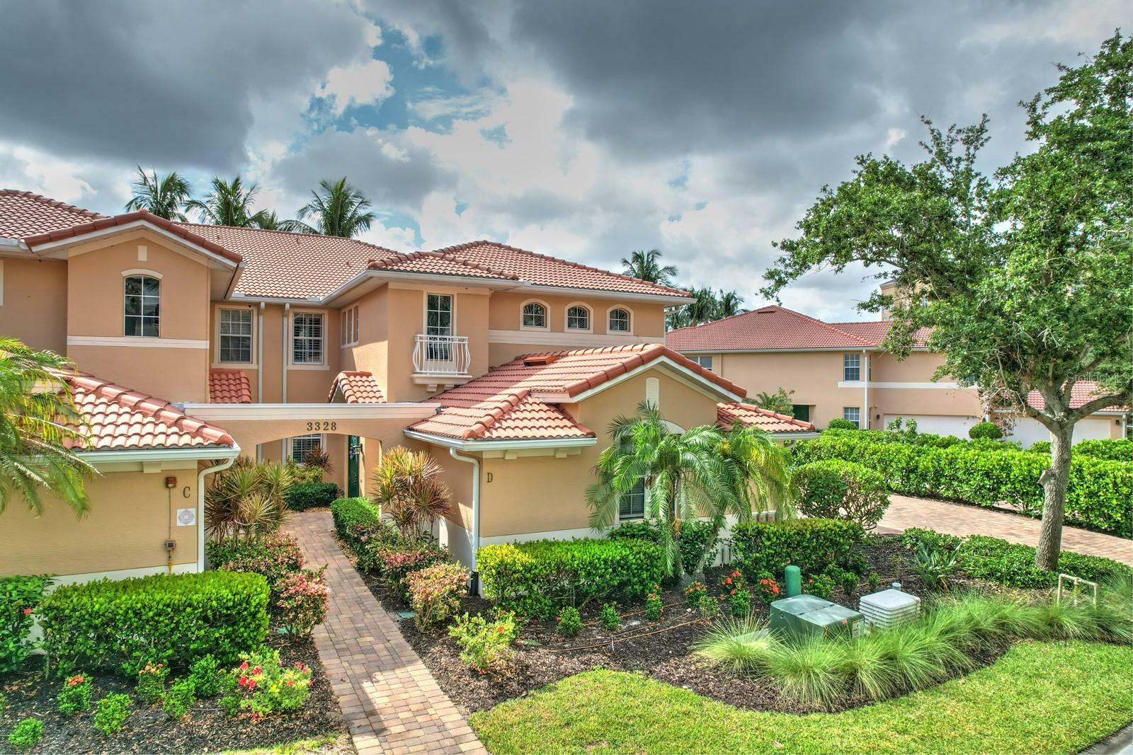 Property Photo:  3328 Sunset Key Circle D  FL 33955 
