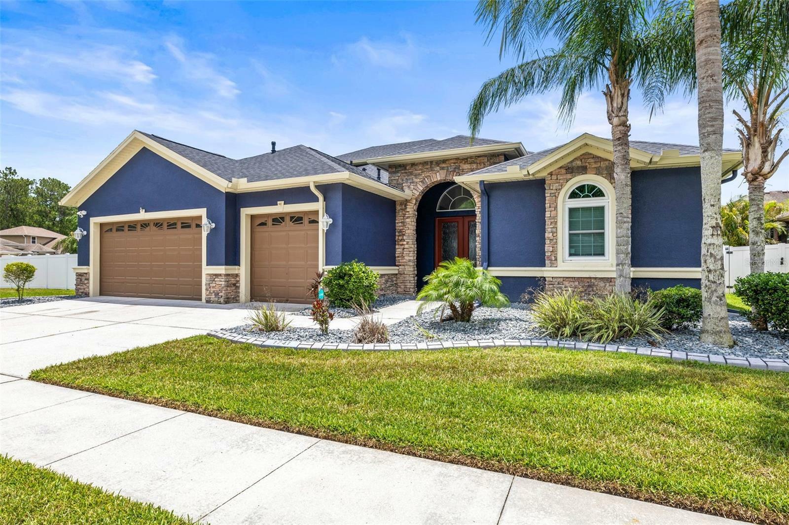 1741 Beaconsfield Dr  Wesley Chapel FL 33543 photo