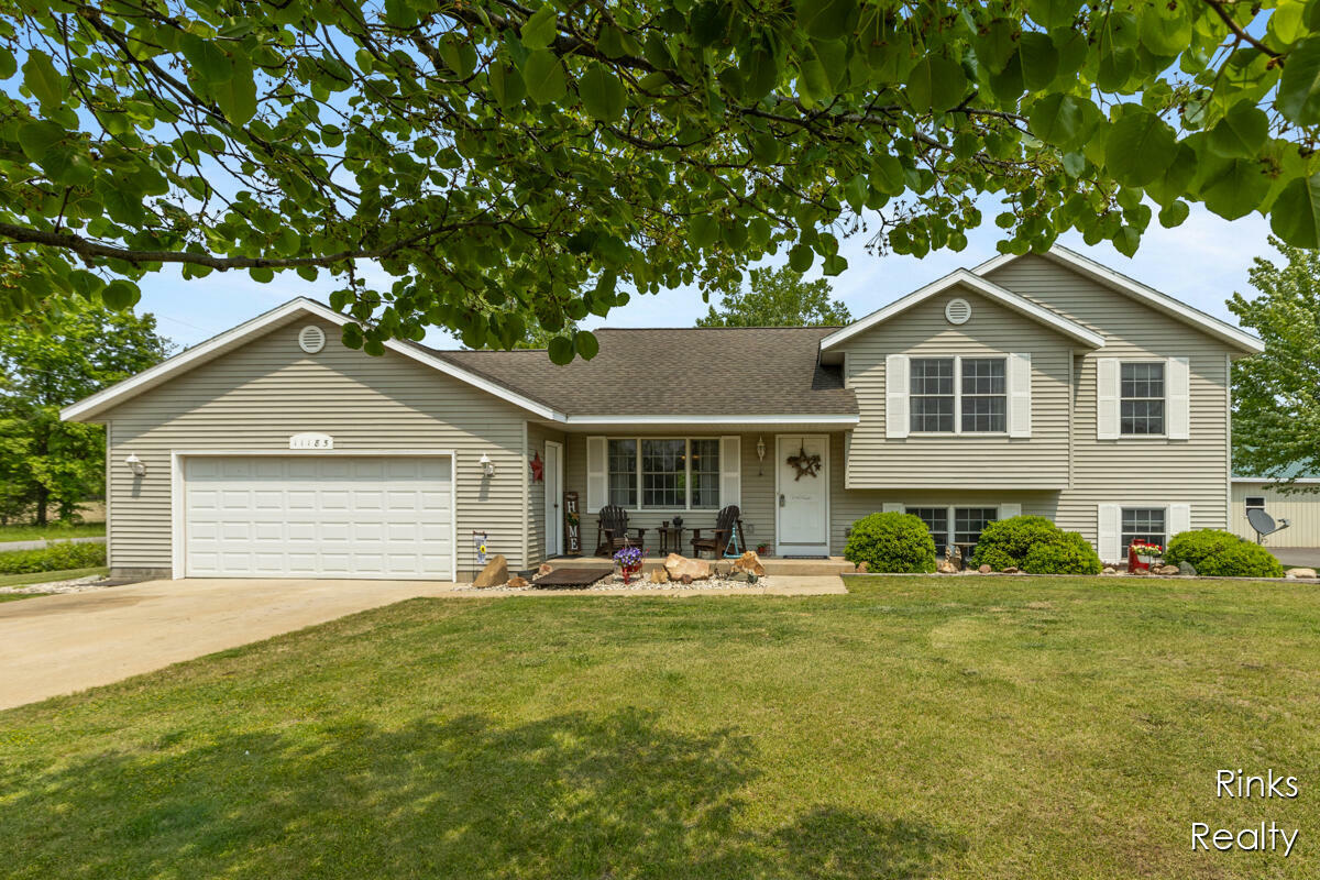 Property Photo: 11185 Stanton Street MI 49460