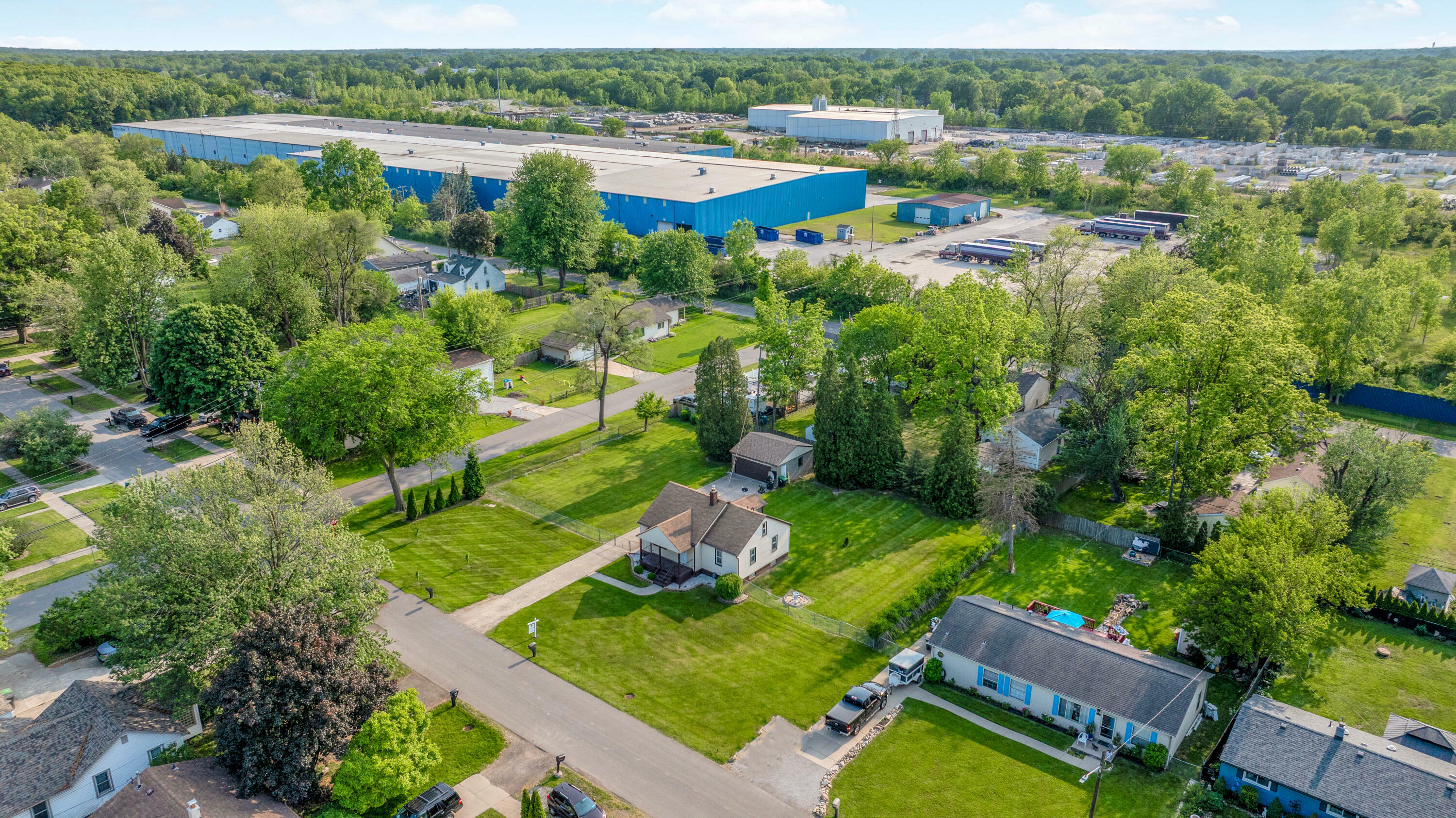 Property Photo: 11186 Ziegler Street MI 48180