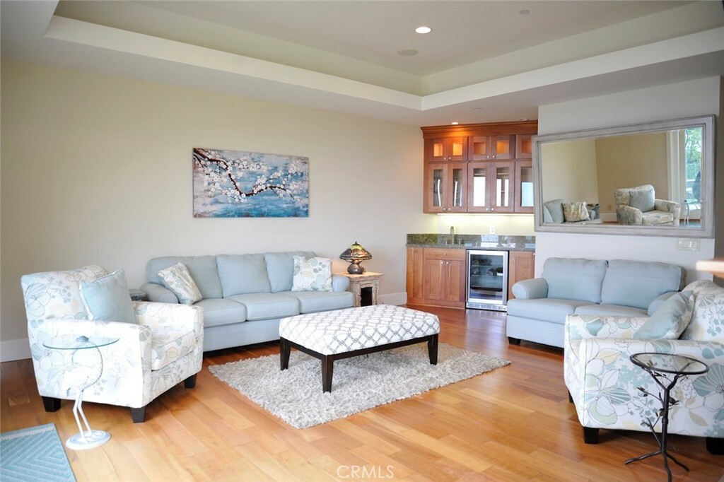Property Photo: 6 Pacific Vista CA 92651
