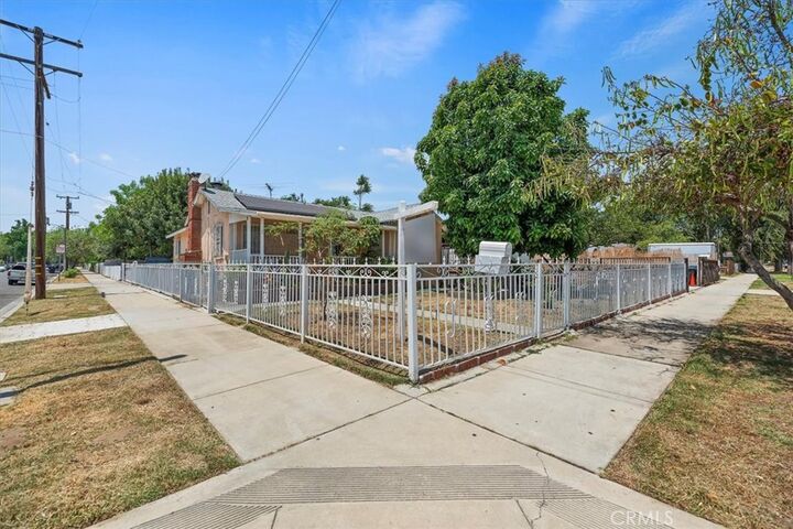 Property Photo: 1218 S Sultana Avenue A CA 91761