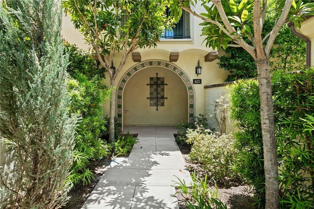 Property Photo: 421 Maravilla Lane CA 92823