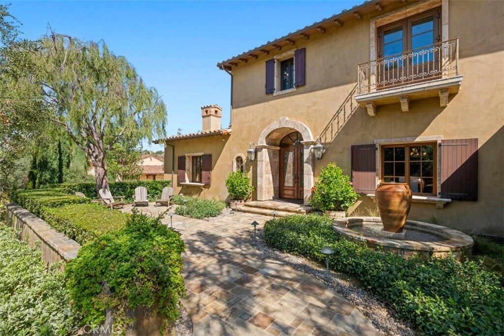 Property Photo:  97 Canyon Creek  CA 92603 