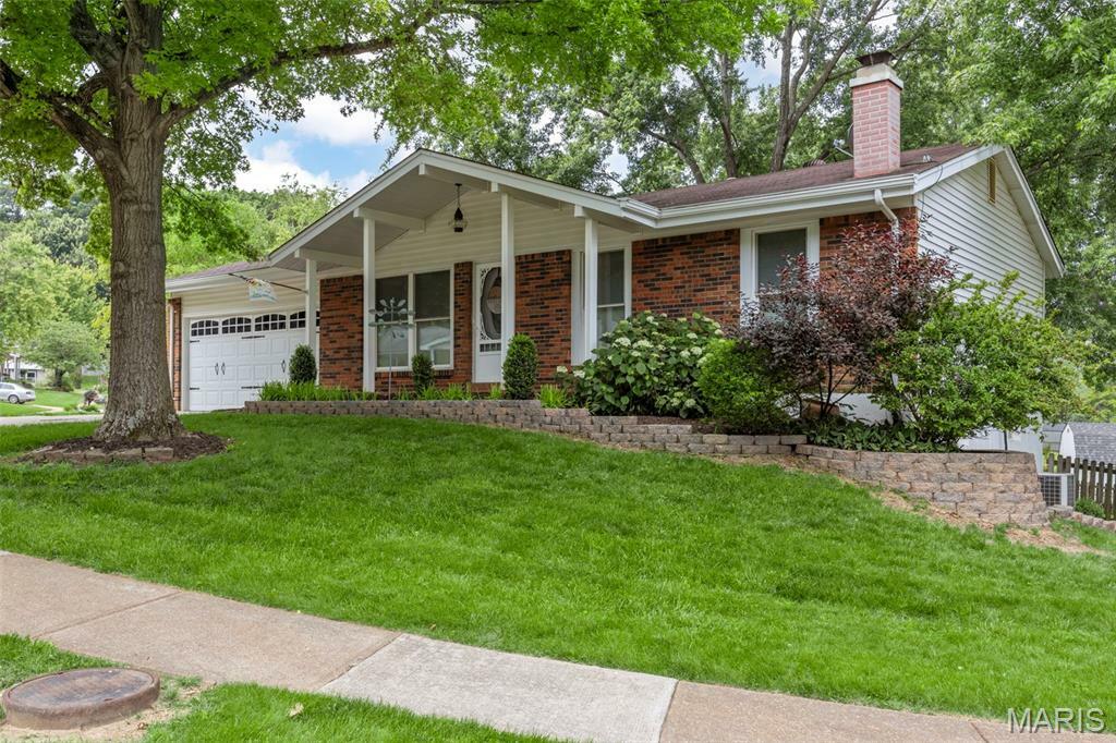Property Photo: 653 Green Cliff Drive MO 63026