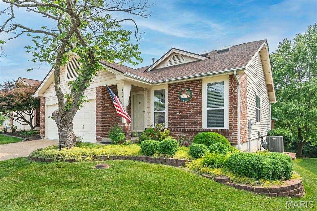 Property Photo: 1318 Stone Run Drive MO 63021