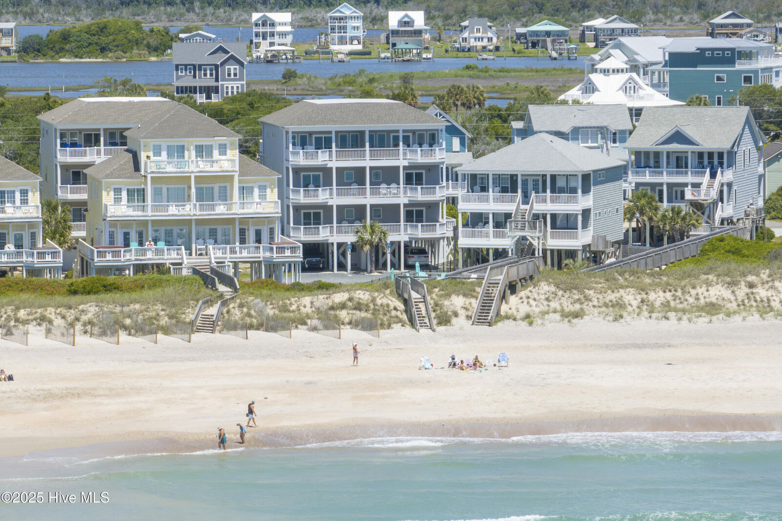 Property Photo:  876 Villas Drive  NC 28460 