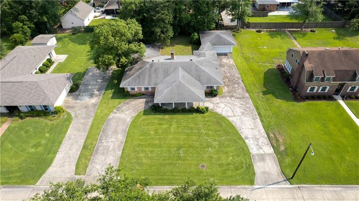 Property Photo: 213 N Jayson Drive LA 70458