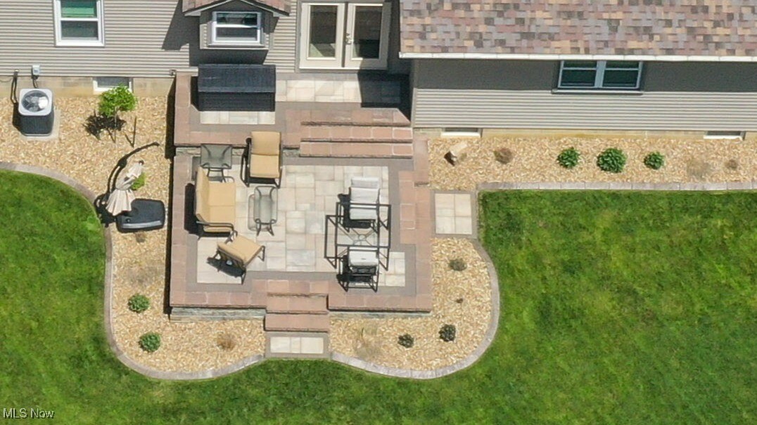 Property Photo: 6471 Ridgeview Avenue OH 44515