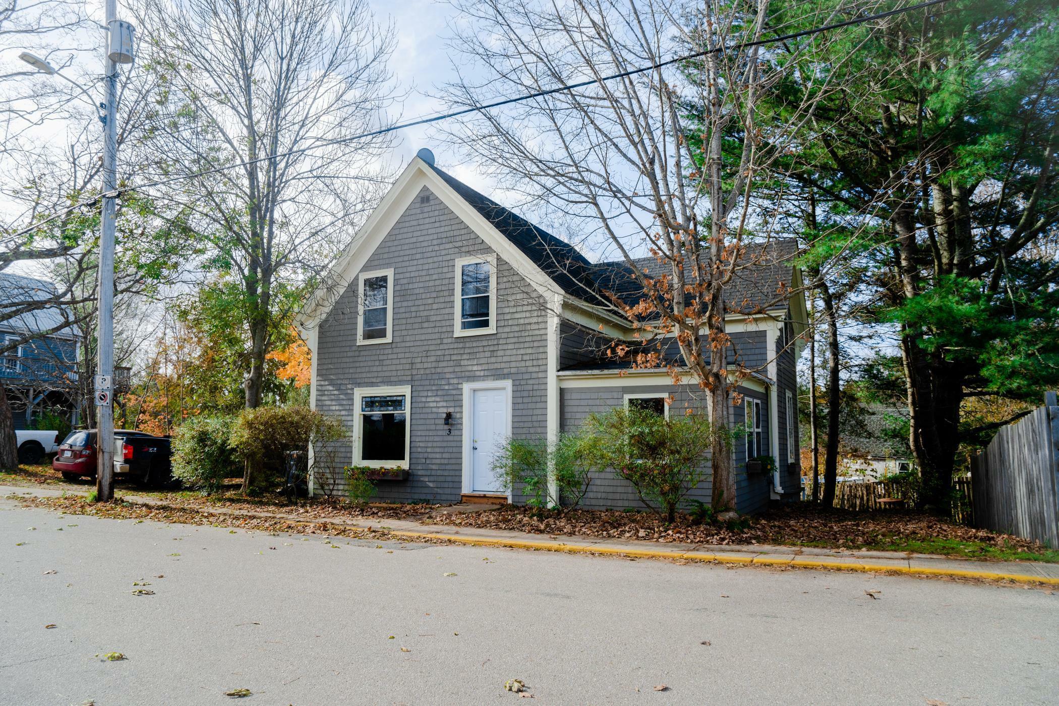 Photo de la propriété:  3 Court Street  NS B0S 1C0 