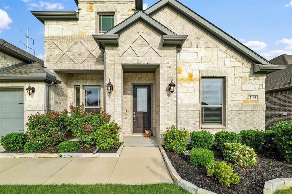 Property Photo: 2109 Liriope Lane TX 75165