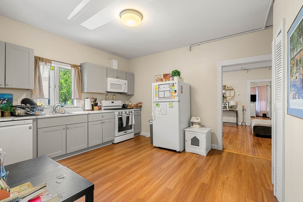 Property Photo: 494-496 Main Street 1 MA 01830