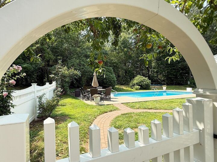 Property Photo:  5 Lauren Ln  MA 02035 
