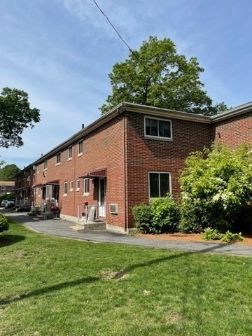 Property Photo: 50 Wilson Dr 50 MA 01702