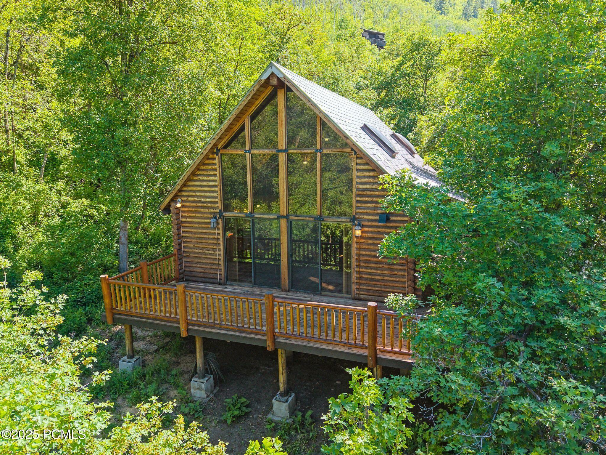 Property Photo: 1647 W Valley Road UT 84049