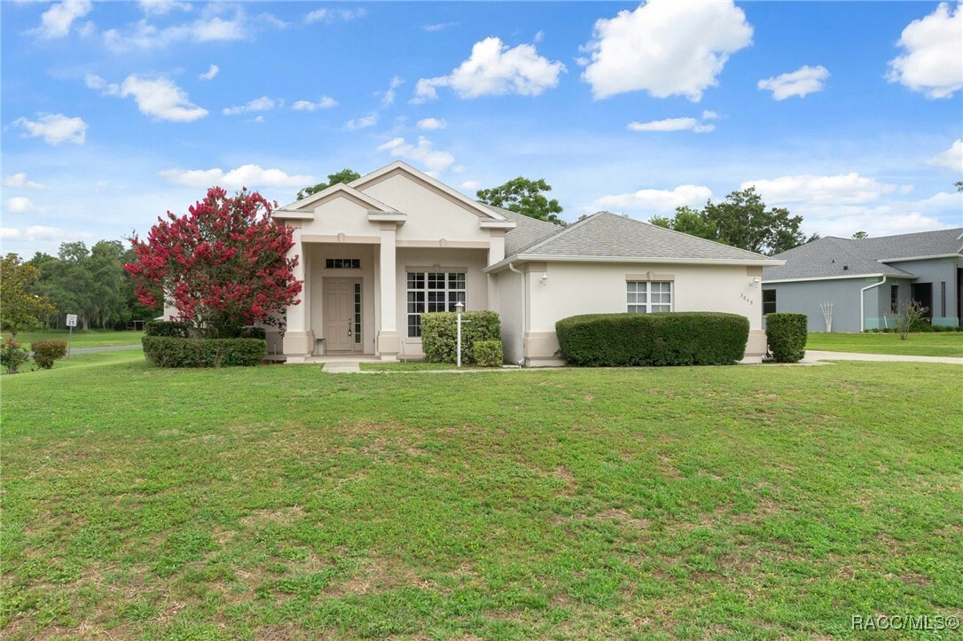 Property Photo: 3049 N Folkestone Loop FL 34442