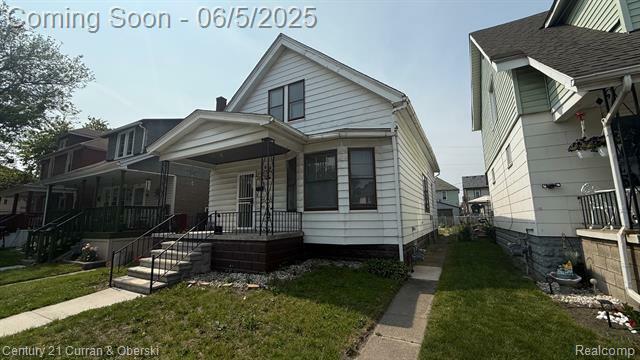 Property Photo: 7332 Navy Street MI 48209