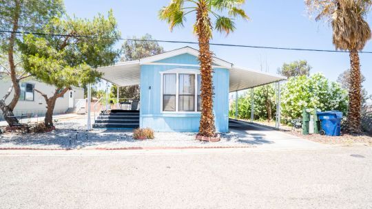 Property Photo:  700 S Silver Ridge St  CA 93555 