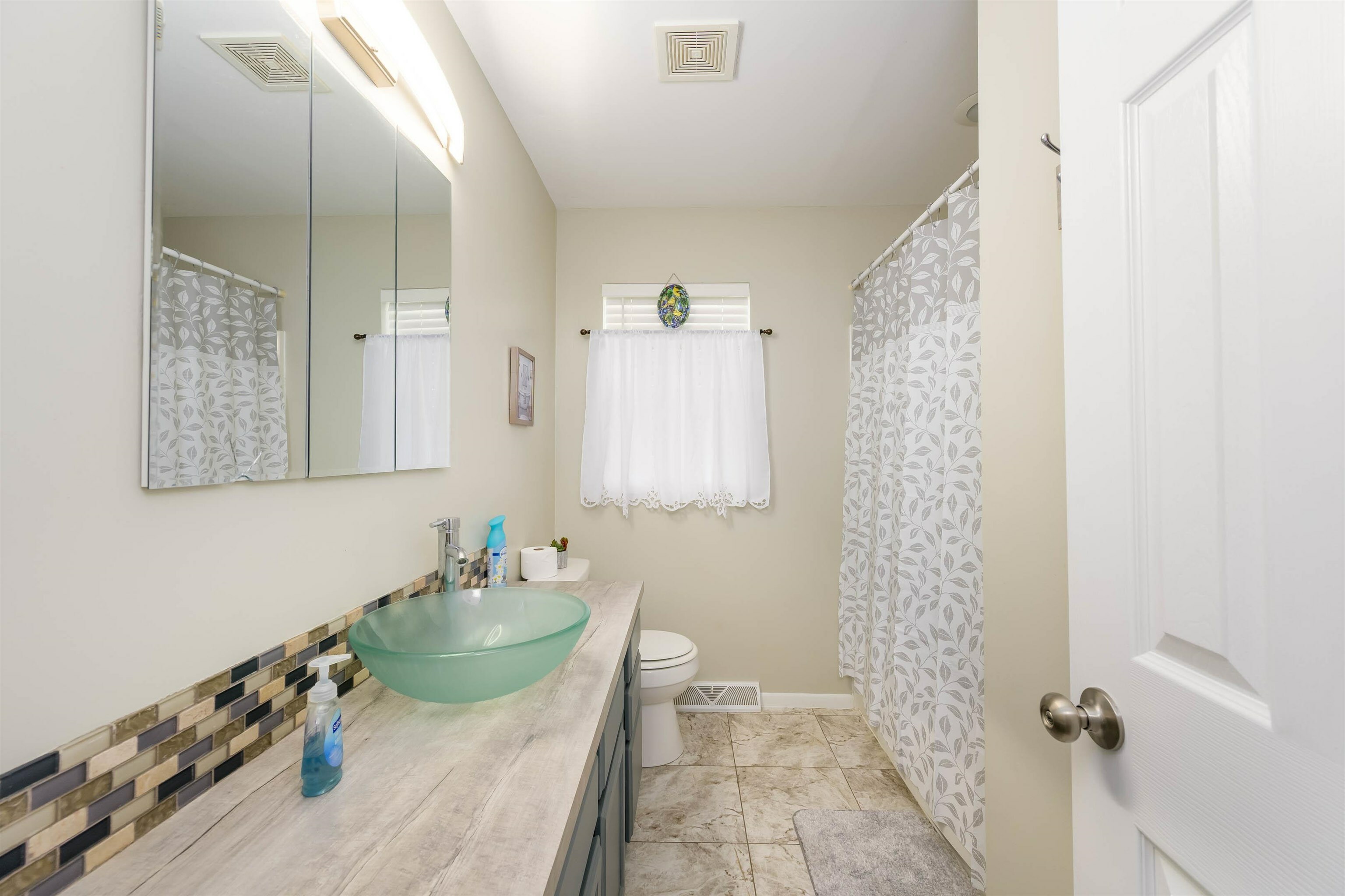 Property Photo: 428 E 1st Ave KS 67025-9052