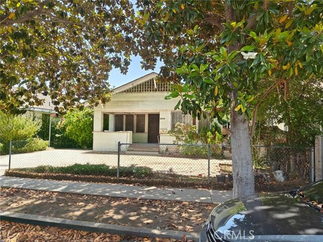 Property Photo: 5314 Buchanan Street CA 90042