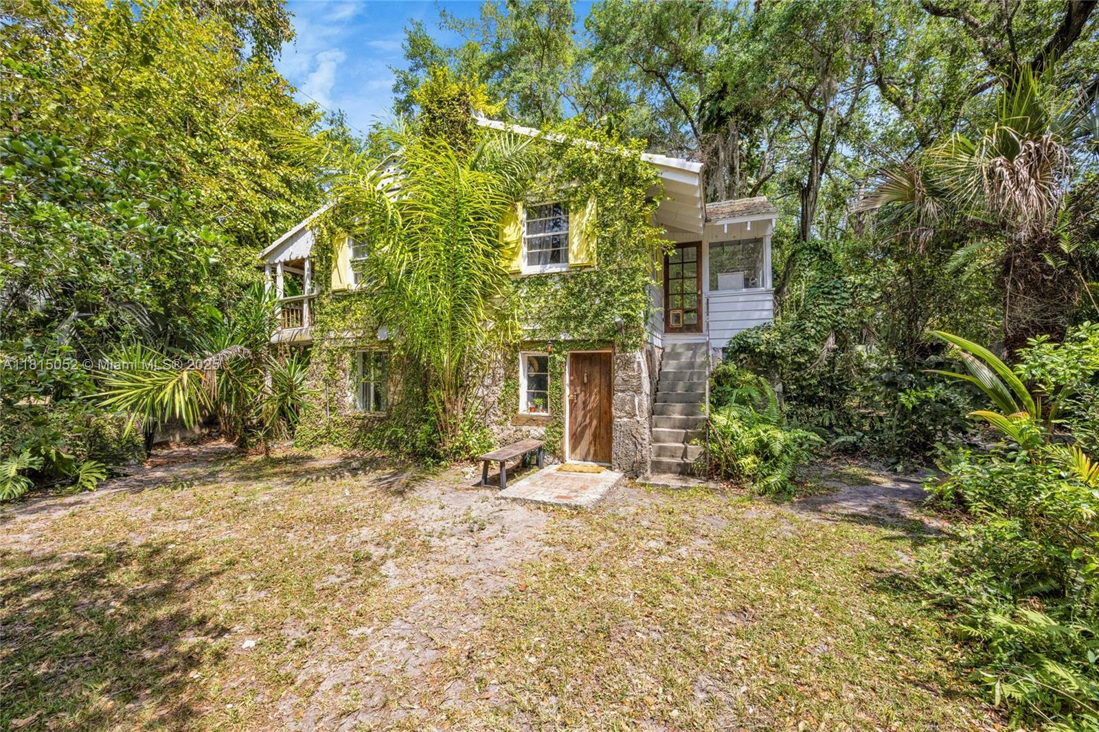 10005 Snapper Creek Rd  Coral Gables FL 33156 photo