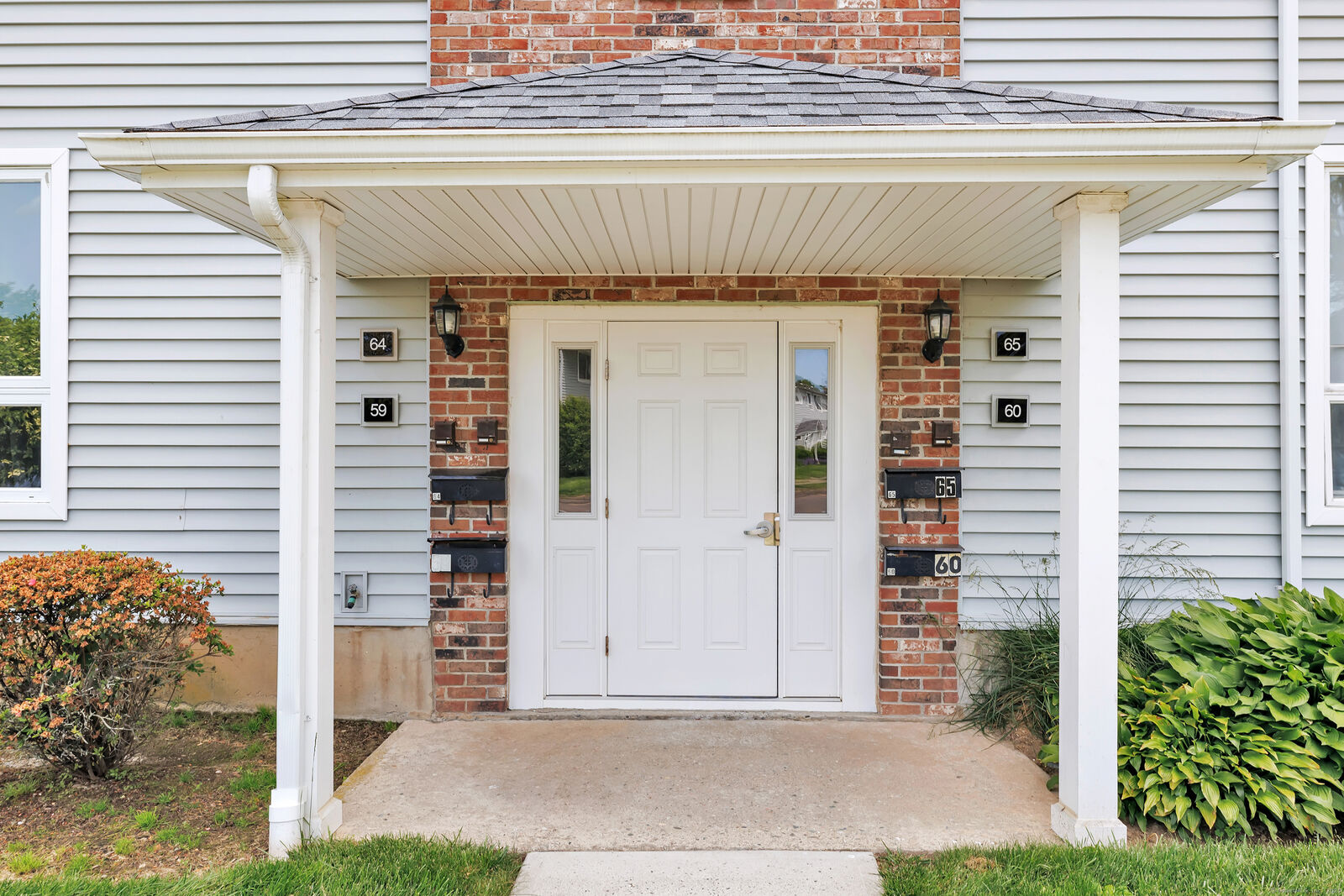 Property Photo: 64 Carriage Path South 64 CT 06460