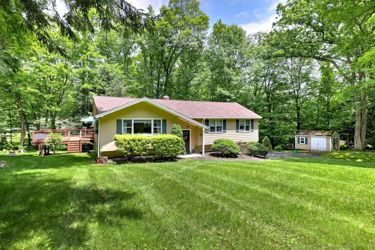 Property Photo: 9 Honey Lane CT 06482