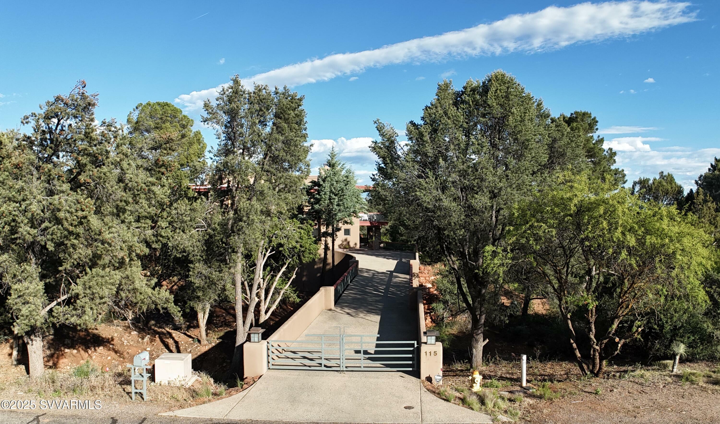 Property Photo: 115 Merry Go Round Rock Rd AZ 86351