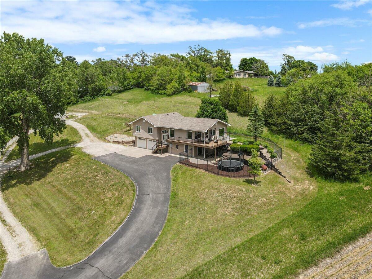 Property Photo: 19075 Perry Road IA 51503