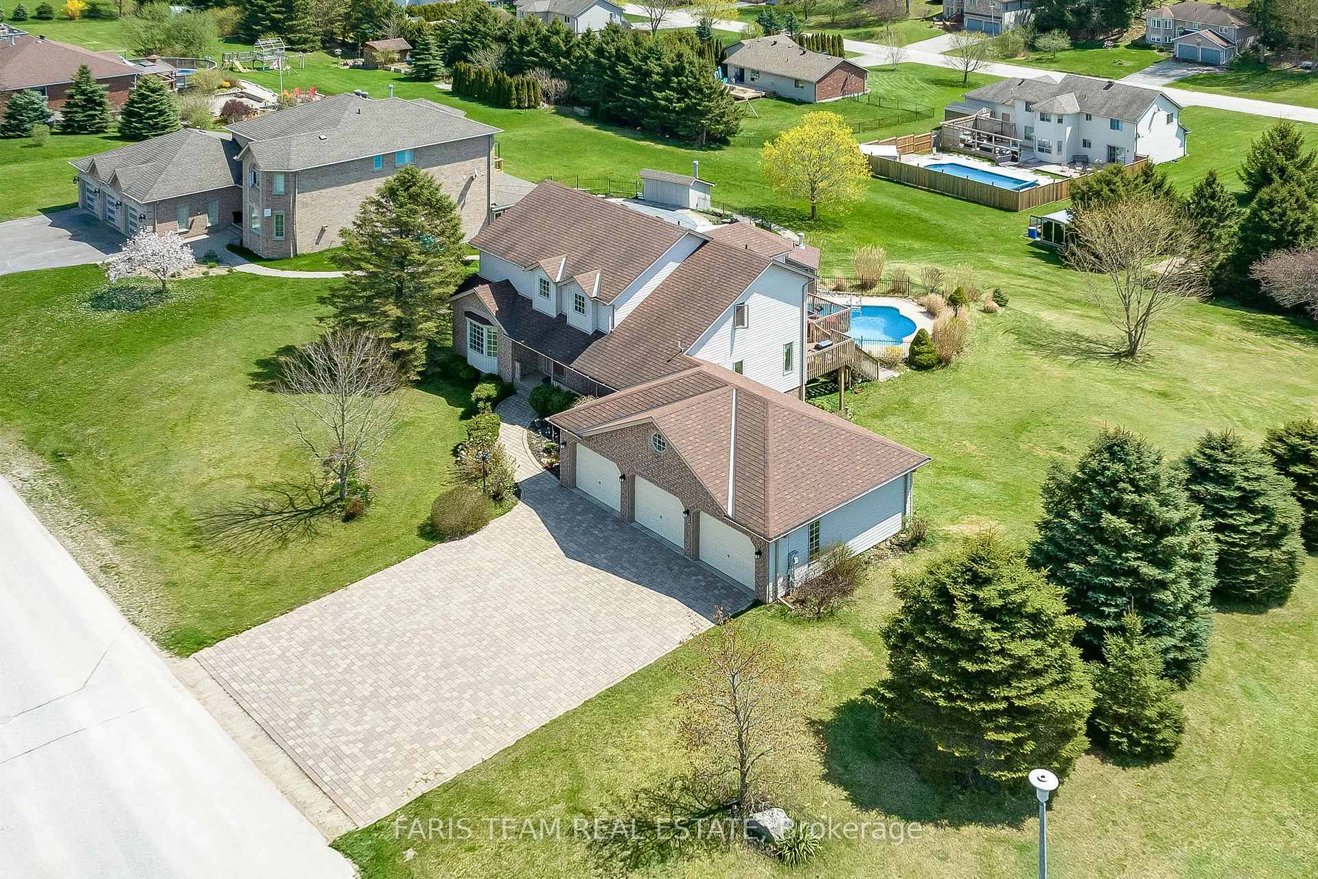 36 Marlow Circle  Springwater ON L0L 1V0 photo