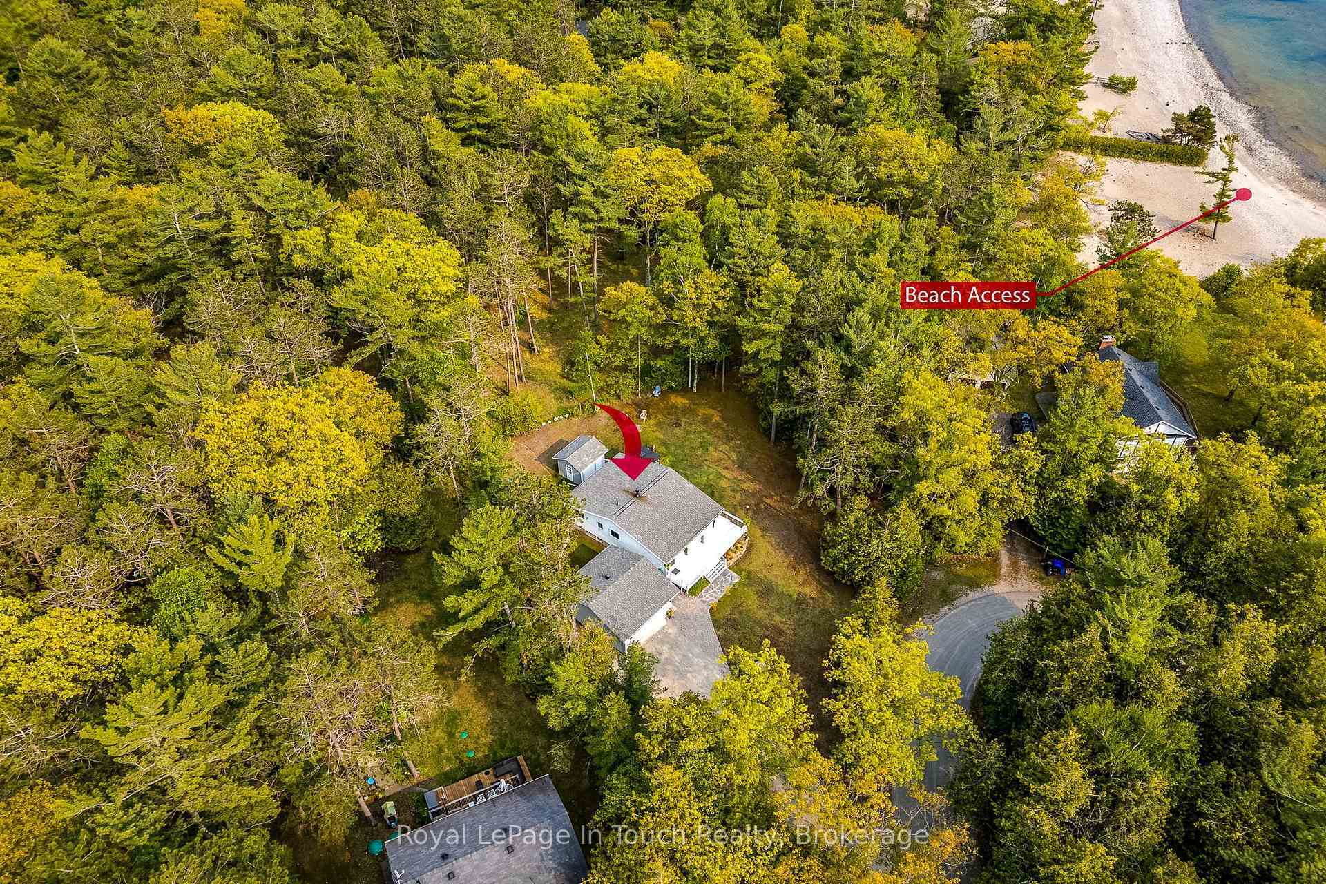 Property Photo: 21 Moonlight Court ON L9M 0H2