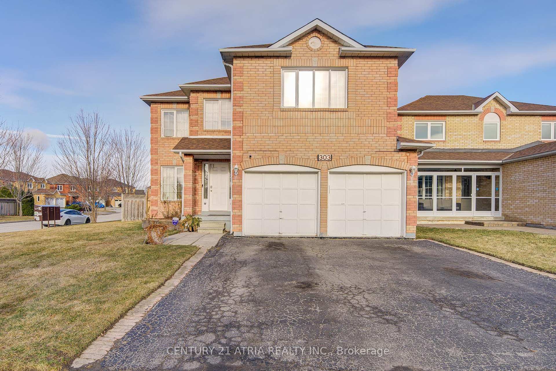 Property Photo: 303 Delaney Drive ON L1T 3S6