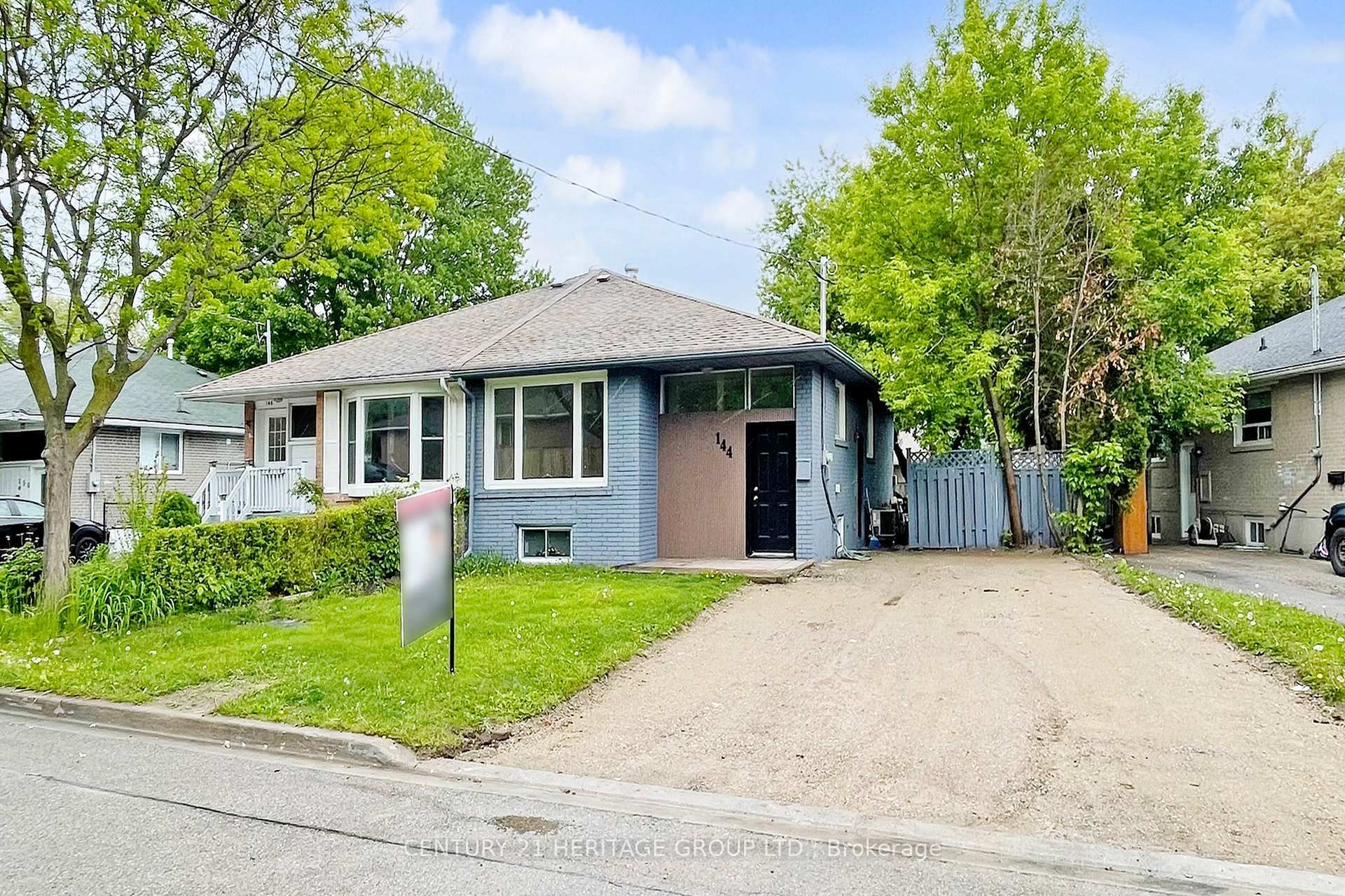 Property Photo: 144 Maurice Court ON L3Y 2W2