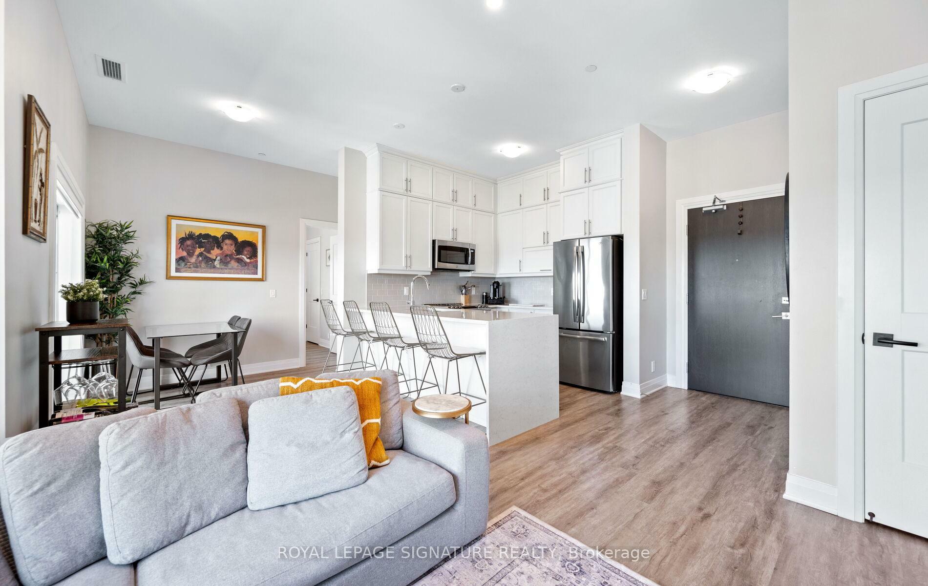 Photo de la propriété: 102 Grovewood Common 629 ON L6H 0X2