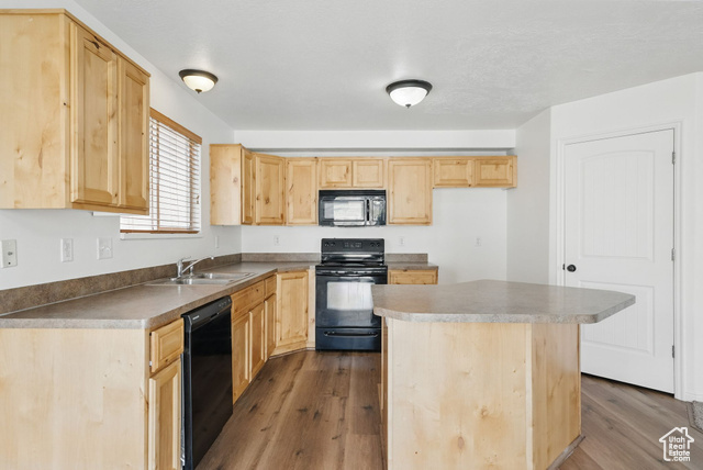 Property Photo:  1776 N Belvedere Way W  UT 84041 